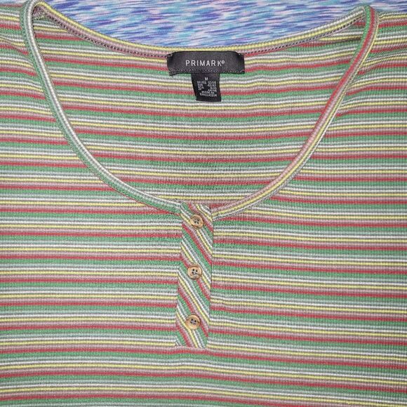 Primark size medium red green multicolored stripped short sleeve tee shirt - Picture 4 of 6